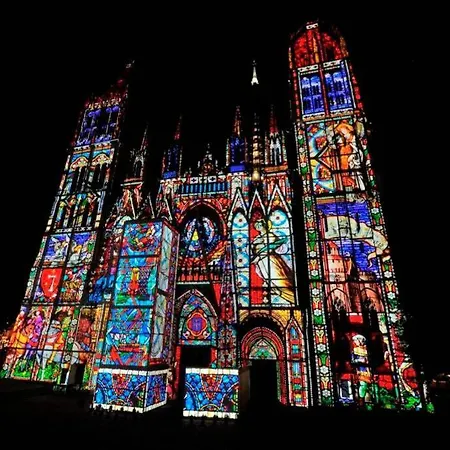 Sous Les Nuages Apartment *